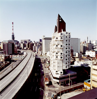Illustration for article titled Nakagin Capsule Tower Looks to be From the Future, But Probably Won't Make it There